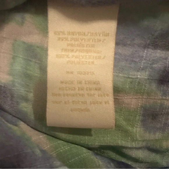 Hope and Harlow blue and green watercolor button down blouse size S - Picture 6 of 7